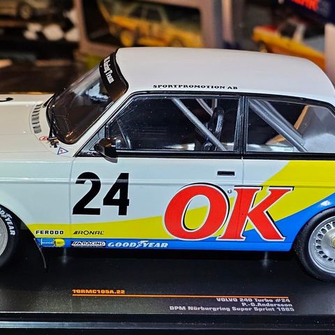 Volvo 242 Turbo 1:18