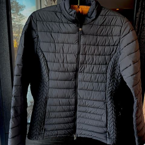 Kjus woman insulation jacket svart, str L (men passer til 38)