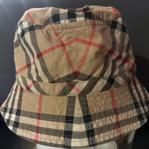 Burberry bøttehatt til barn