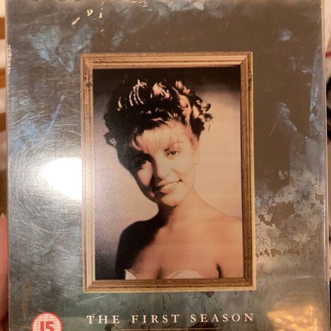 Twin Peaks DVD The First Season 4 disc DVD set