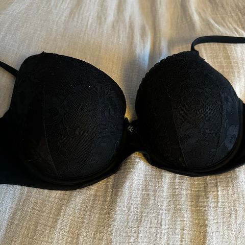 Victorias secret str 75DD