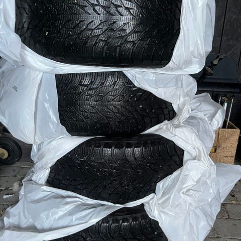 Nokian Hakkapeliitta 255/50r20 SUV piggfrie