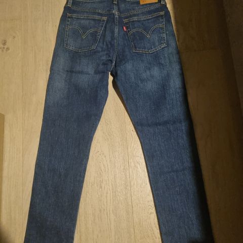 Levis 501 skinny