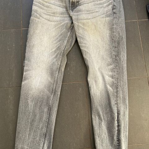 Guess denim olabukse jeans grå bukse str 49 eller 33 menn herre