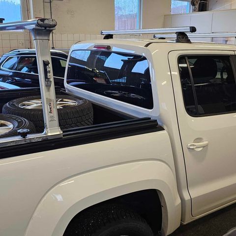 VW Amarok Tracrac (Thule) Takstativ + 2