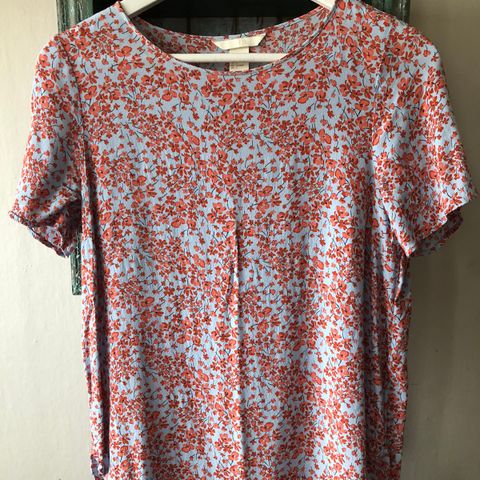 bluse / blomstrete bluse str S fra H&M ( kjøpt i Tyskland)