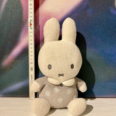 Kosedyr ~ MIFFY (22 cm)