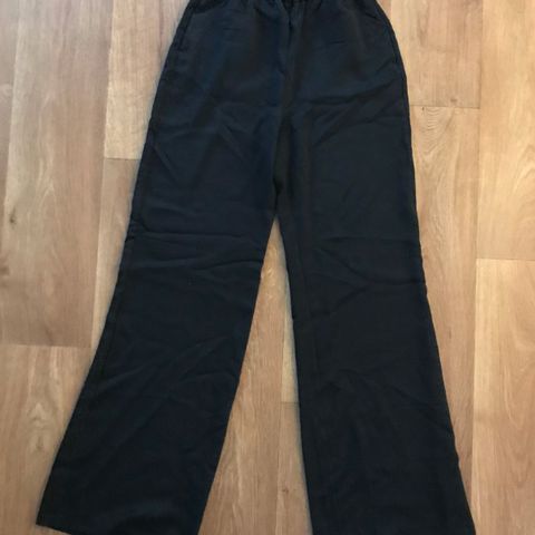 Bukse fra H&M, str xs