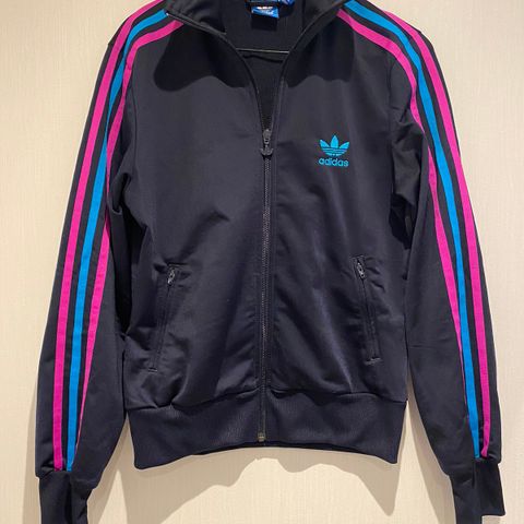 Adidas jakke str.M