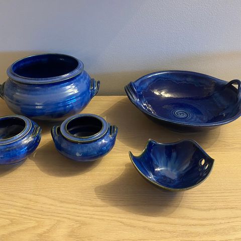 Keramikk fra Årvoll Keramikk