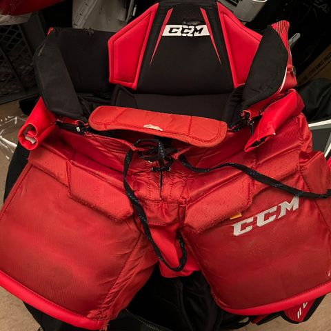 CCM Pro keeperbukse i Senior Medium