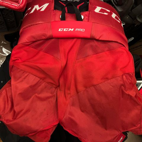 CCM Pro keeperbukse i Senior Medium