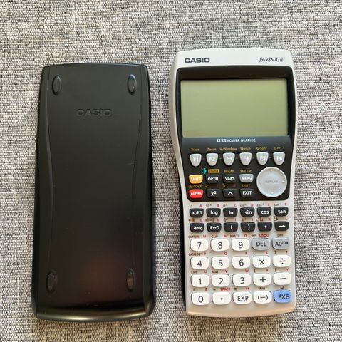 Fin Casio fx9860GII kalkulator brukt til ingeniørstudier