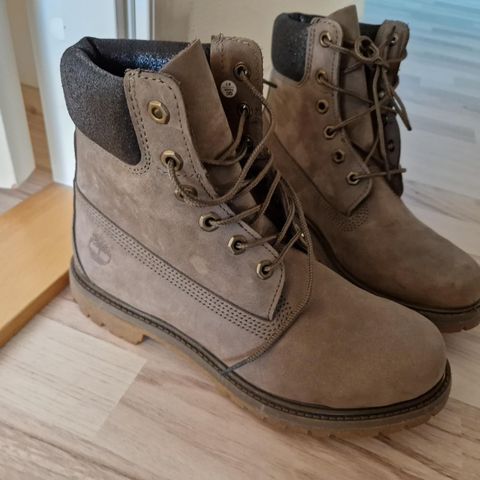 Helt nye Timberland sko