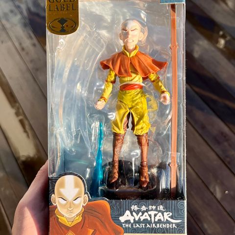 Aang Avatar State (Gold Label) | Avatar: The Last Airbender (7-Inch Scale)