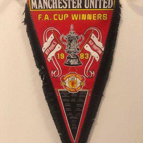 Manchester United - flott vintage vimpel fra 1983