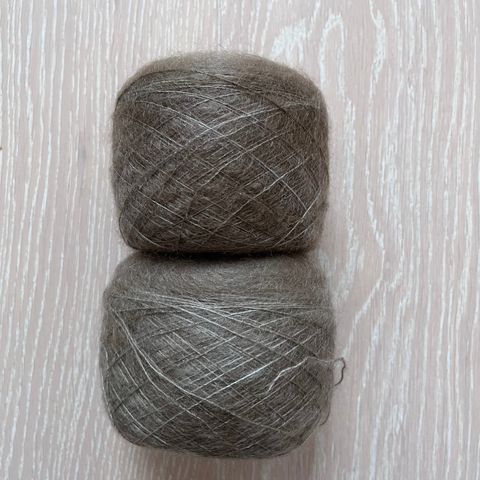 186 gram Novah design håndfarget silk mohair