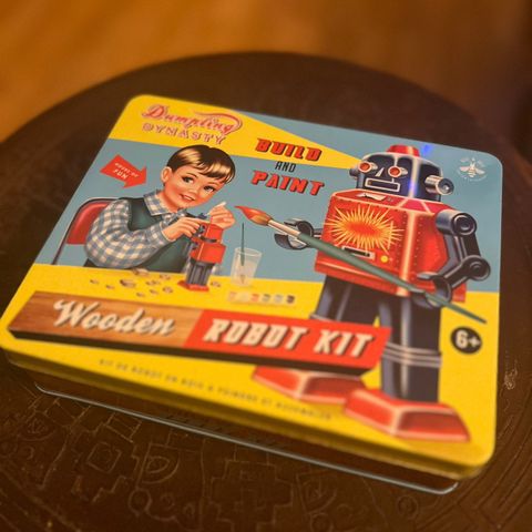 Retro 50’s Boks Wooden Robot Kit