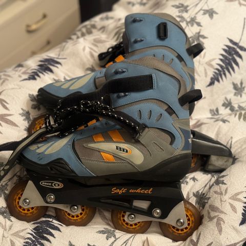 Rollerblades str 45