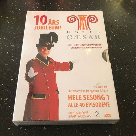 HOTEL CÆSAR 10-års jubileum  - DVD-boks -  Ny i plast !