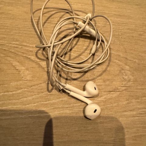 Apple EarPods (Lightning-tilkobling)
