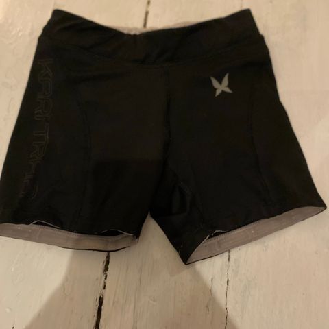 Karitraa trenings shorts