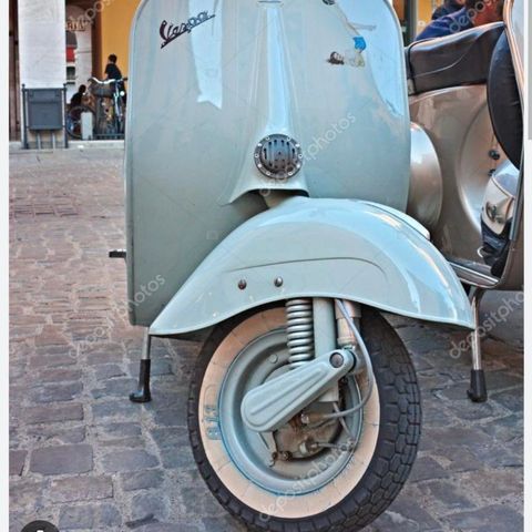 Eldre veteran moped ønskes kjøpt. Vespa/gilera