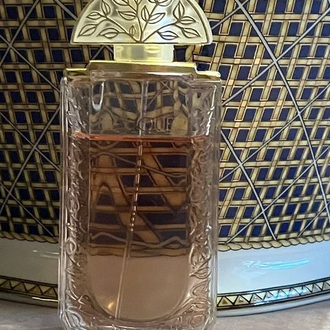 Rimelig Nydelig duft av LALIQUE EDP