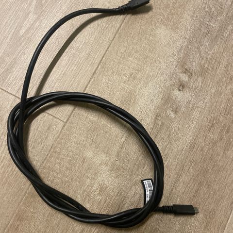 BN39-02627A Samsung USB CABLE;BKA93001,24,2000MM,BLACK,USB C