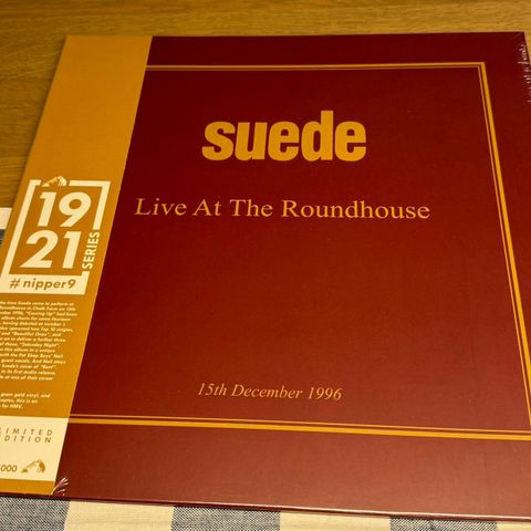 LP Plate - Suede - Live at the Roundhouse with Pet Shop Boys - Gold vinyl