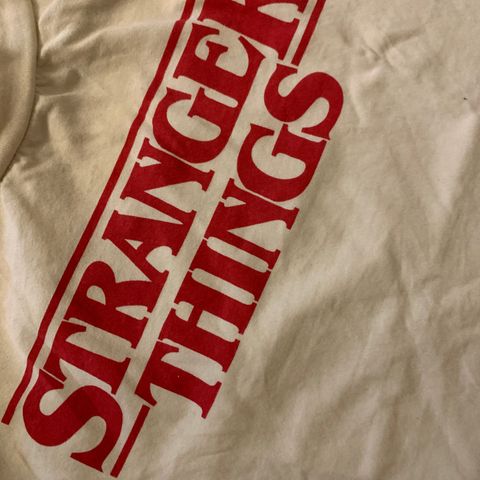 Stranger Things T shirt str 146-152