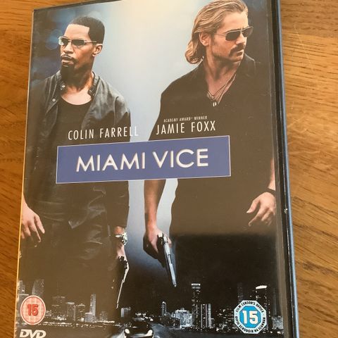 Action Thriller MIAMI VICE C. Farrell, Jamie Foxx Engelsk 2006 2t7min 15 år