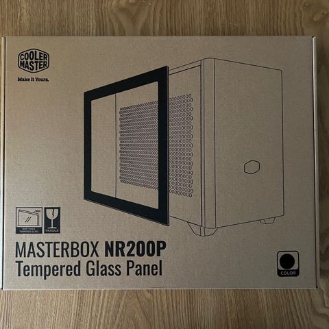 Cooler Master NR200P - sidepanel i glass