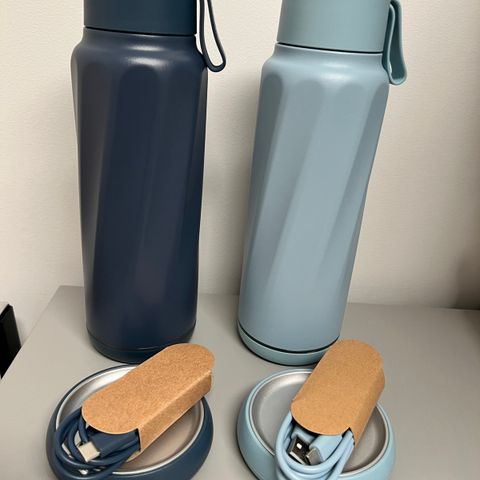 2x Water H smarte vannflasker
