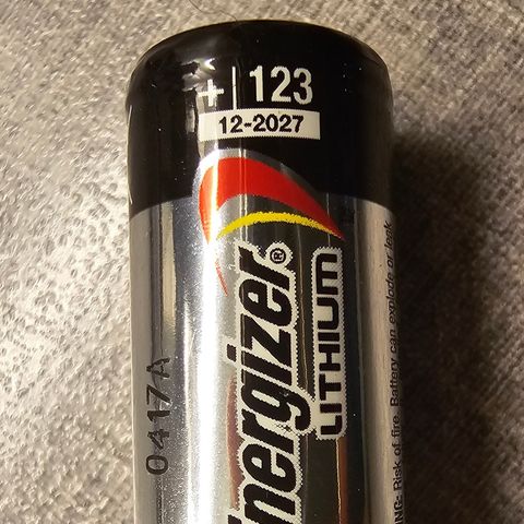 CR123 batteri