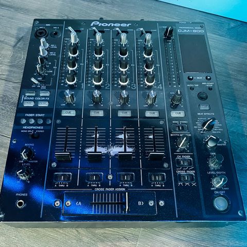 Utleie | Pioneer DJM 800 mikser