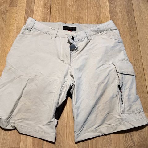 Musto seilshorts dame str 12 (40) Medium