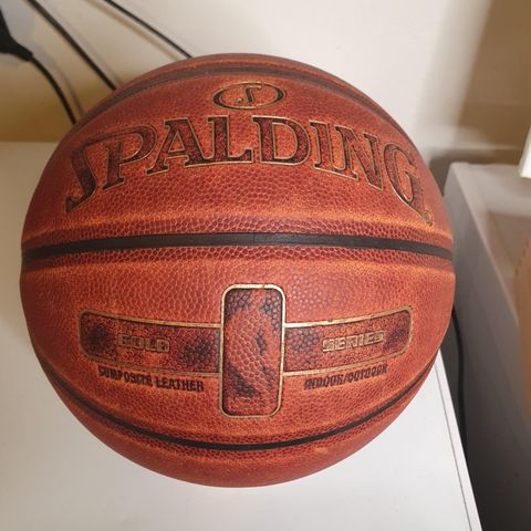 Basketball ball