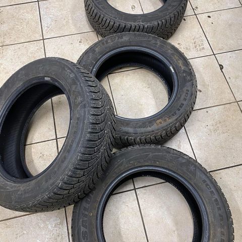 Vinterdekk Sailun  205/60 R16   2022