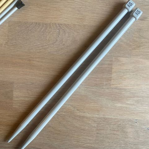 Strikkepinner 10mm