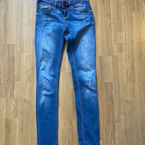 Super Skinny Jeans Waist XS Length 31