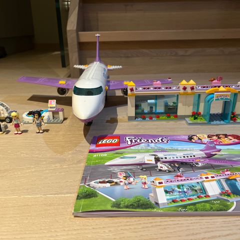 Lego Friends Heartlake Airlines