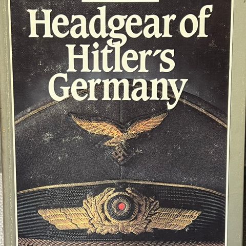 Bok - Headgears of Hitler’s Germany - Vol. 1. - 1. utgave!!