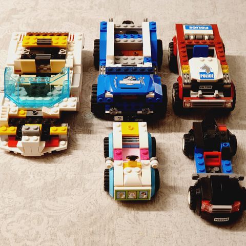 LEGO Diverse biler / bildeler selges