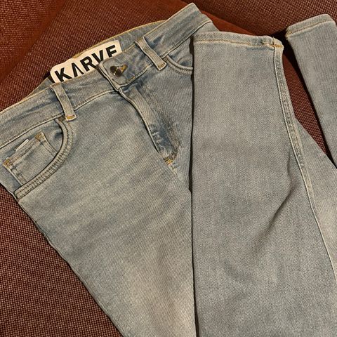 Karve jeans