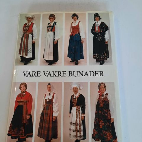 Våre vakre bunader - Kjersti Skavhaug - 1989