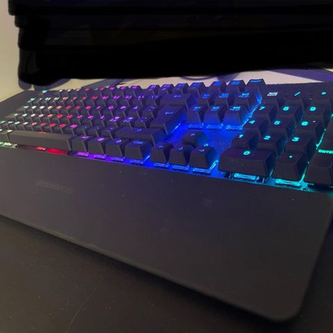 Steelseries apex 7 keyboard