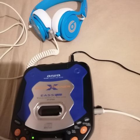 Aiwa cd walkman