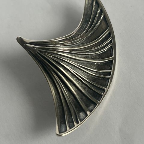 Brosje sølv design Marianne Berg (?) for David-Andersen