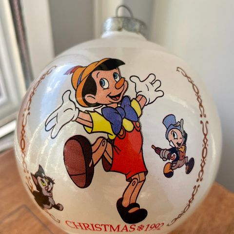 1 fin Pinokkio Disney samlekule frå 1992 i originalemballasje